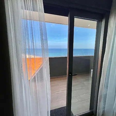 アパート Silvia Luxury トレビエハ