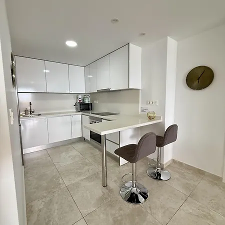 アパート Silvia Luxury トレビエハ